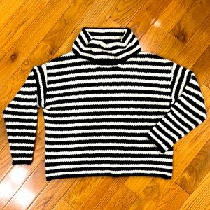 Oversized Cropped Sweater